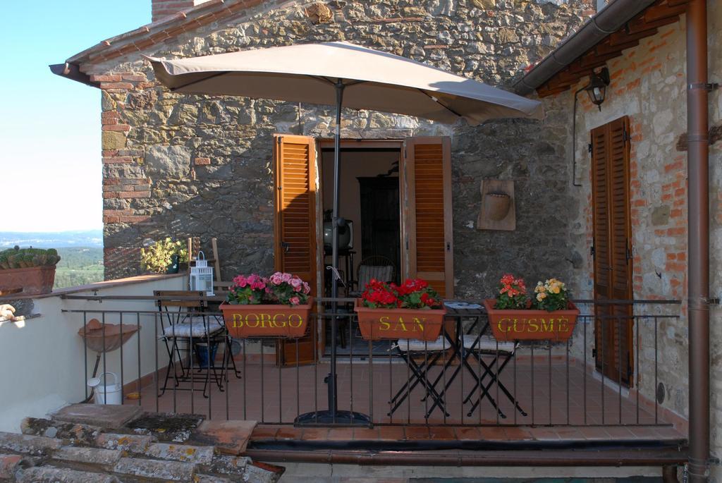 Апартаменты Borgo San Gusme Экстерьер фото
